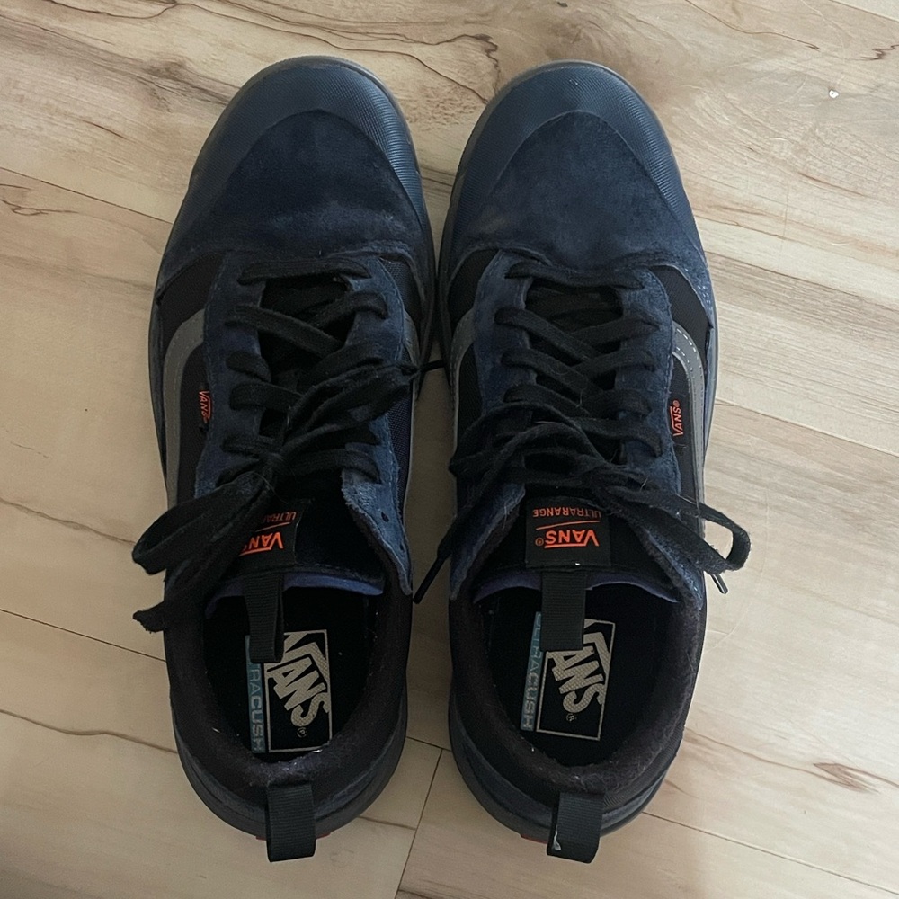 Vans Men's Black and Gray Sneakers